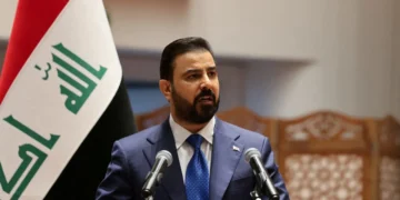 الزيدي يترأس اجتماعاً أمنياً طارئاً.. العراق يعلن منع استخدام أراضيه للاعتداء على دول الجوار ويشكل لجنة مشتركة لمواجهة التحديات