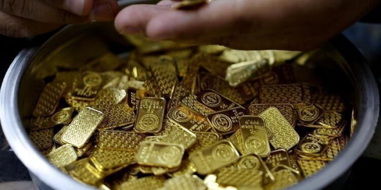 موريتانيا تشدد قبضتها على الذهب التقليدي.. 3% على الصادرات ونظام جديد لتتبع الثروة