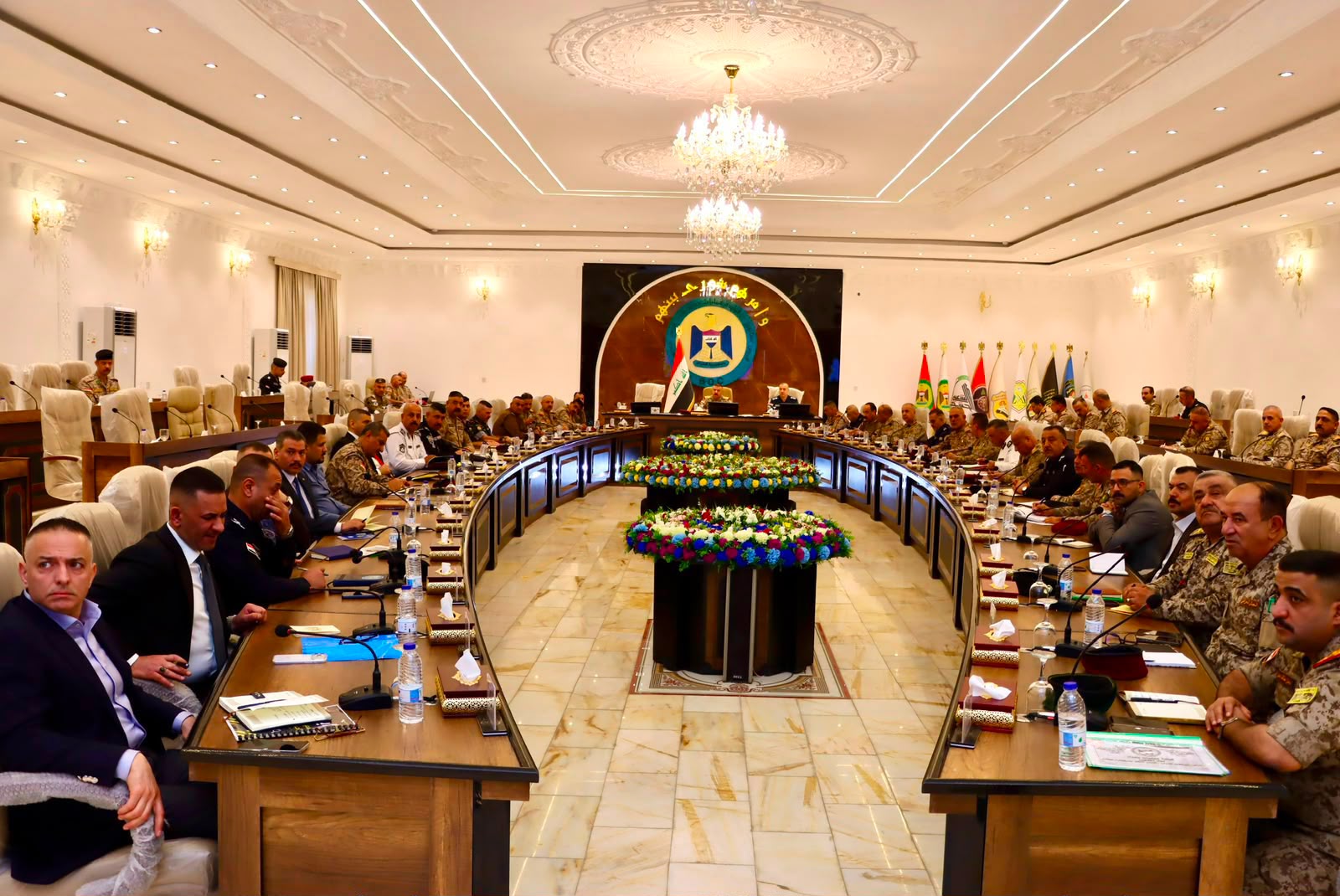 بغداد تعتمد “الأمن المناطقي”.. مؤتمر أمني موسع لتوحيد القيادة ومنع عسكرة الشارع