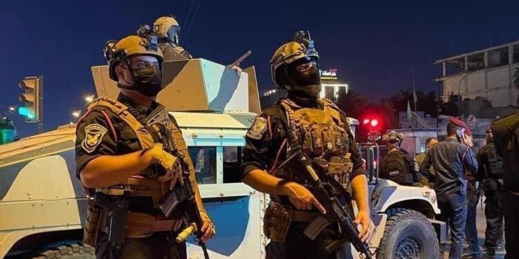 “النمش” بقبضة الاستخبارات.. تتبع رقمي ينتهي بتفكيك شبكة للنصب والاحتيال المالي وسرقة المحفظات الإلكترونية