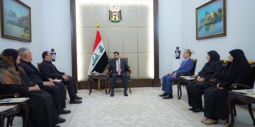 الزيدي يضع الاقتصاد ومكافحة الفساد على طاولة “منتصرون”.. هل تتحول موازنة الأداء إلى اختبار حكومي حقيقي؟