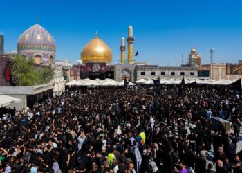 اللجنة العليا للزيارات المليونية تعلن نجاح خطة زيارة الإمام الحسن العسكري في سامراء بمشاركة 4 ملايين زائر