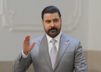 الزيدي: الكهرباء أولوية استثنائية.. ولا خطوط حمراء في ملاحقة الفاسدين