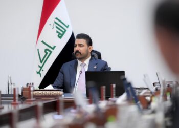 العراق يرفع الجاهزية الأمنية على مستوى البلاد.. اجتماع موسع لتنفيذ توجيهات القائد العام وتشديد الرقابة على الحدود