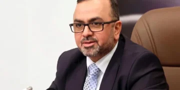 بعد تفقدها.. وزير الصحة يوجه بقبول طلب إعفاء مدير مستشفى الشعب ويلغي الاستثناء لـ(3) أطباء