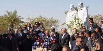 قاليباف والفصائل العراقية.. إشادة إيرانية تصطدم بمشروع حصر السلاح بيد الدولة