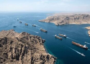 العراق يطرح عطاءات نفطية نادرة للتحميل من داخل هرمز