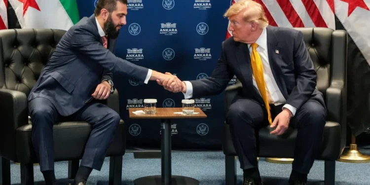 من العقوبات إلى الاقتصاد العالمي.. قرار أميركي يفتح أبواباً جديدة أمام سوريا