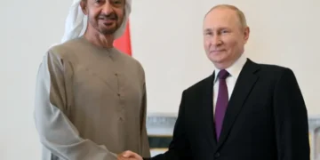 بن زايد وبوتين يبحثان أمن الشرق الأوسط ومسارات احتواء التصعيد الإقليمي