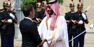 محمد بن سلمان في باريس.. تحالف سعودي فرنسي يتوسع من الأمن والطاقة إلى الاقتصاد والاستثمار