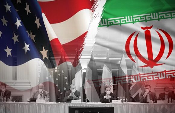 من فيينا إلى أثينا.. واشنطن تعيد توزيع أوراق التفاوض مع طهران وتفصل النووي عن هرمز