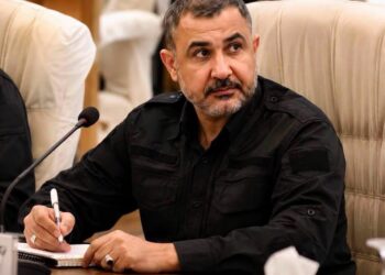 توشح بالسلاح واستعراض إعلامي.. اليعقوبي يهدد بعد حكم براءته ويوجه اتهامات لعدة جهات