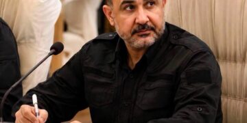 توشح بالسلاح واستعراض إعلامي.. اليعقوبي يهدد بعد حكم براءته ويوجه اتهامات لعدة جهات