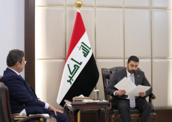 السيسي يدعو الزيدي لزيارة مصر