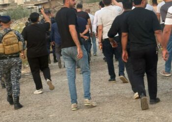قضية الدورة تتفاعل.. أصحاب الأرض الأصليون يتظاهرون: أعيدوا حقوقنا من المتجاوزين (فيديو)