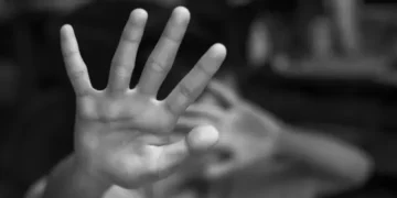 بلاغ يكشف جريمة مروعة.. اعتقال أب حاول الزنا بابنته في بغداد