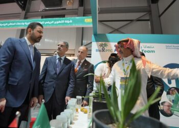 الزيدي يطلق الأسبوع الزراعي في بغداد.. الحكومة تراهن على الزراعة لتعزيز الأمن الغذائي وتقليل الاستيراد