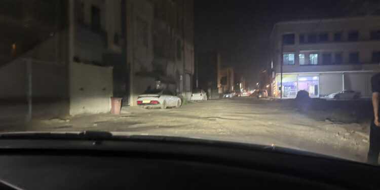 بالصور.. بدء إضراب أصحاب المولدات وإطفاء تام بأغلب مناطق بغداد