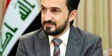 رغم قطعها الإنترنت والاتصالات.. سند يتغنى بتجربة إيران التكلنوجية: تطبيقاتها آمنة وأقل عرضة للخروقات