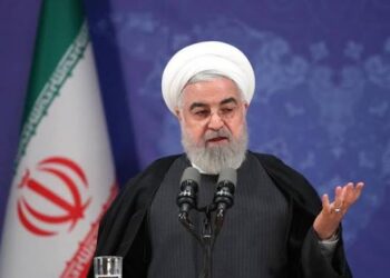 روحاني ينتقد توظيف “المهدوية” سياسياً.. ويكشف رواية عن خامنئي ترفض ربط الحروب بظهور الإمام المهدي