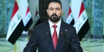 الزيدي يوجّه بتعطيل الدوام الرسمي الأربعاء المقبل إحياءً لذكرى وفاة الرسول الأعظم