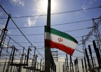 أزمة الكهرباء في إيران.. فاتورة العقوبات وسنوات الإهمال تهدد الاقتصاد والمياه