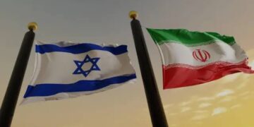 إسرائيل تلوّح بخيار الحرب المنفردة مع إيران.. واشنطن تبحث مخرجاً وتل أبيب تستعد للتصعيد