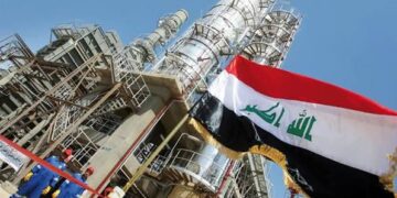 العراق يتصدر أكبر الصفقات النفطية.. اتفاقيات لتطوير 9 حقول وشراكات مع عمالقة الطاقة الأميركية