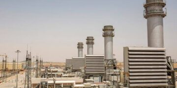 “الفيول بدلاً عن الغاز”.. العراق ينوي إنشاء محطات بخارية لحل أزمة الكهرباء