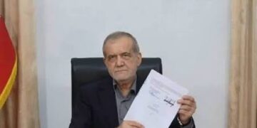 بزشكيان يمد يده إلى ترامب