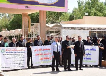 احتجاجات في جامعات بغداد وديالى والبصرة بسبب تأخر صرف الرواتب