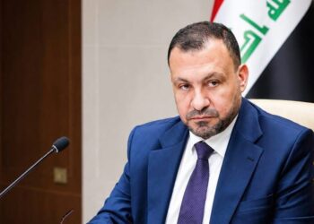 النزاهة تضرب داخل وزارة الكهرباء.. اعتقال وكيل النقل والتوزيع والتحقيقات تفتح ملفاً حساساً