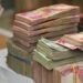 أزمة السيولة تربك صرف الرواتب في العراق.. المالية تتجه للتمويل التدريجي للموظفين والمتقاعدين
