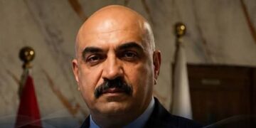 من يدير صوت العراقيين؟ جدل البطاقة الوطنية يكشف سؤالاً أكبر