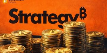 ستراتيجي تعزز سيولتها وتواصل إعادة هيكلة تمويلها رغم احتفاظها بأضخم محفظة بيتكوين بين الشركات