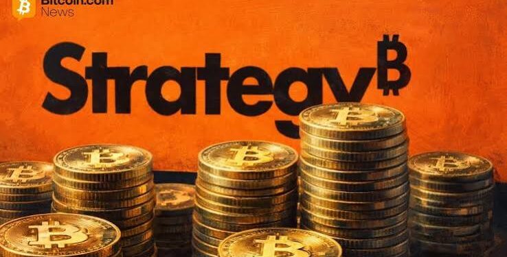 ستراتيجي تعزز سيولتها وتواصل إعادة هيكلة تمويلها رغم احتفاظها بأضخم محفظة بيتكوين بين الشركات