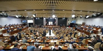 وزير النفط أمام مجلس النواب: حل أزمة البنزين يكمن في استيراد شحنات إضافية