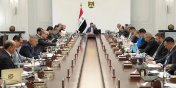 مجلس الوزراء يصدر عدة قرارات بينها تتعلق بالإنفاق الشهري وإيقاف الإيفادات
