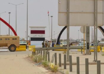 العراق وسوريا يوسعان طريق التجارة.. غرفة تجارة ريف دمشق تدعو لتطوير المعابر وتقليل كلف النقل بين البلدين