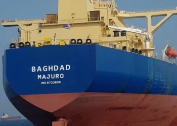 35% من النفط المغادر عبر هرمز عراقي.. تراجع حاد في حركة الملاحة خلال أسبوع