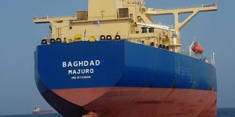 35% من النفط المغادر عبر هرمز عراقي.. تراجع حاد في حركة الملاحة خلال أسبوع