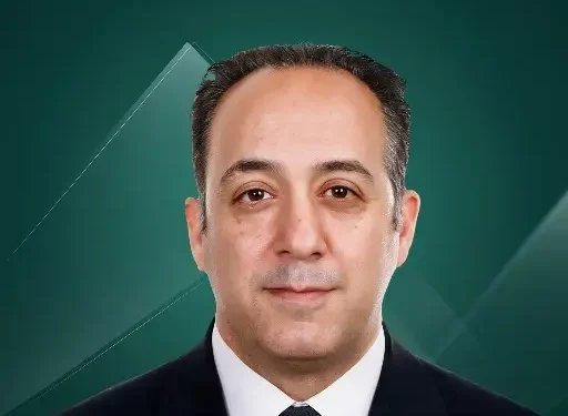 تفاح بلا مشترين وقرى تخسر أبناءها.. حكاية اقتصاد ريف كردستان المعلّق بين الجبل والمدينة