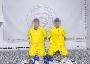 بالصور..ورشة سرية للغش و2000 دولار في قبضة الأمن الوطني..35 مخالفة تضرب امتحانات الدور الثاني