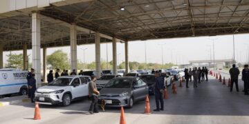 النقل تطلق الحزمة الأولى من إجراءات تسهيل دخول المسافرين إلى مطار بغداد