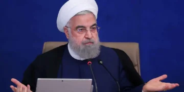 إيران.. تحرك قضائي ضد روحاني بعد دعوته إلى استفتاء شعبي بشأن التفاوض والحرب