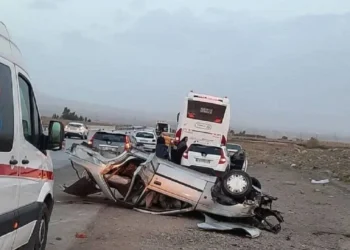 حادث دموي يهز مشهد.. سيارة تنحرف نحو حشد موالٍ للحكومة وتوقع قتلى وجرحى