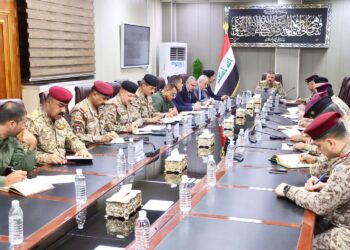 برئاسة الشمري.. اجتماع أمني رفيع يناقش خروج الجيش والحشد الشعبي من داخل المدن