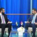 الزيدي والشرع يبحثان تطوير العلاقات الثنائية وجهود دعم التهدئة في المنطقة