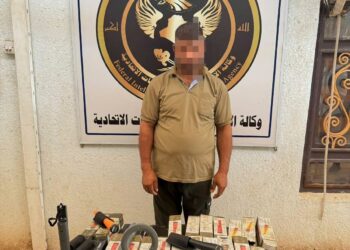 معلومات استخباراتية تقود إلى ضبط 100 جهاز محظور لكشف الآثار والمعادن
