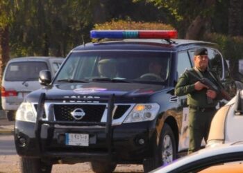 “العملاق” بقبضة القوات الأمنية.. انتهاء حقبة استدراج الشباب والصبية لـ”بثوث خادشة للحياء”